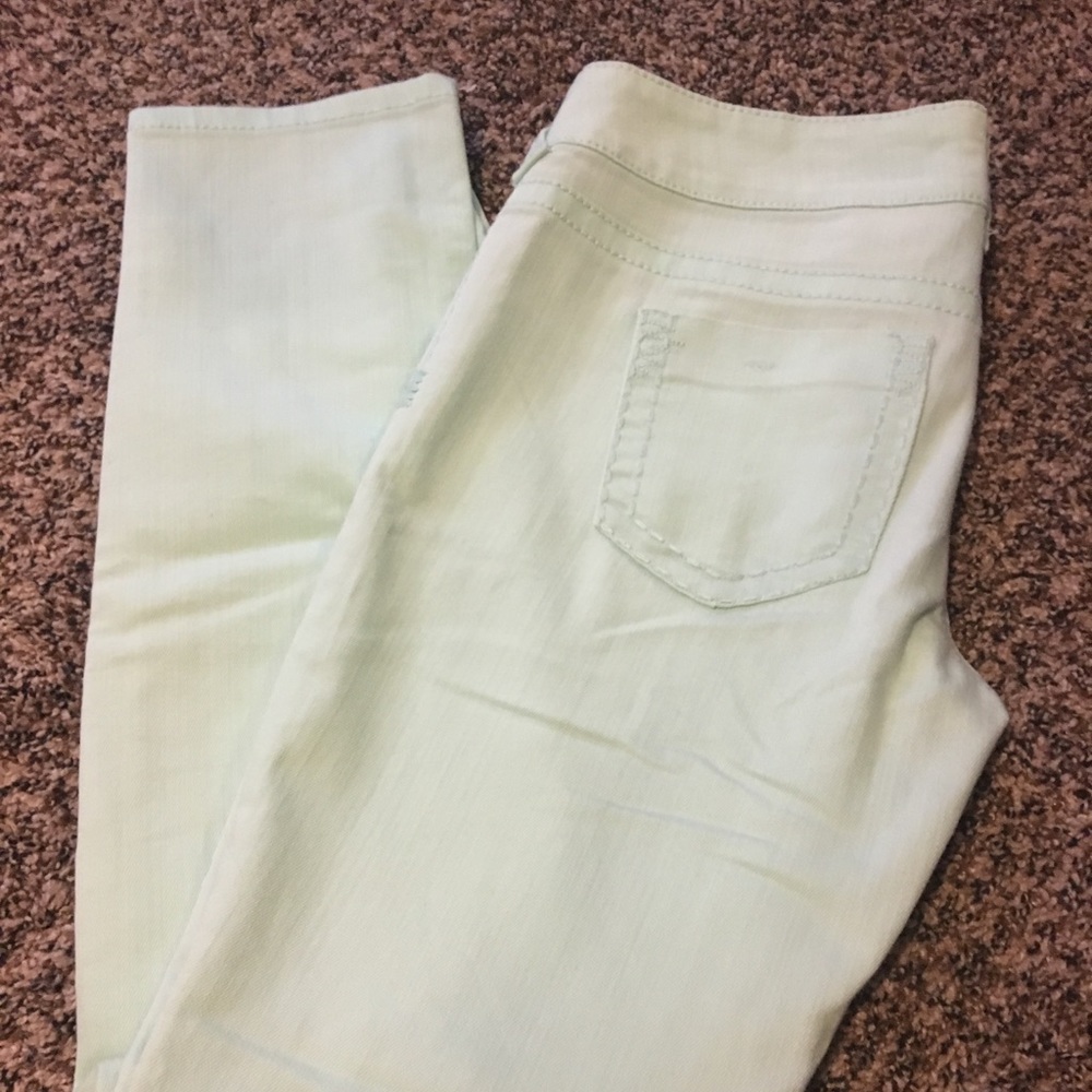Maurices Mint skinny jean